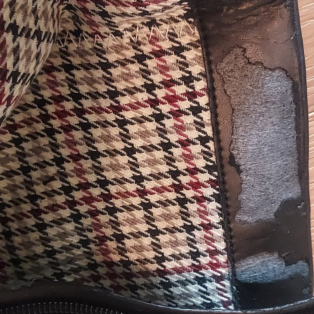 Tommy Hilfiger WOMEN'S BOOTS WITH 2 3/4 INCH HEELS - Picture 4 of 5